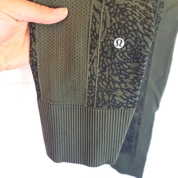 LULULEMON EBB TO STREET LEGGINGS, SZ 2 - Picture 7 of 9